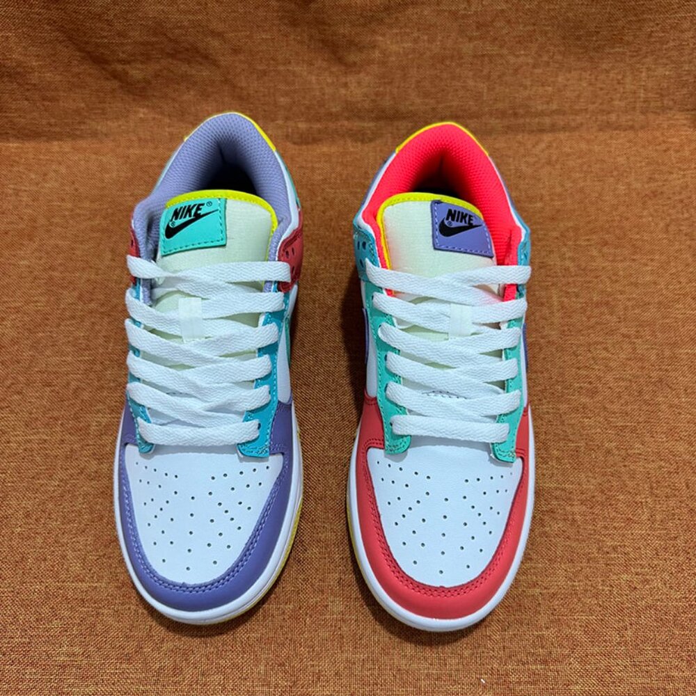 Nike Dunk Low Se Easter Candy White/Green Glow/Sunset - Picture 5 of 6